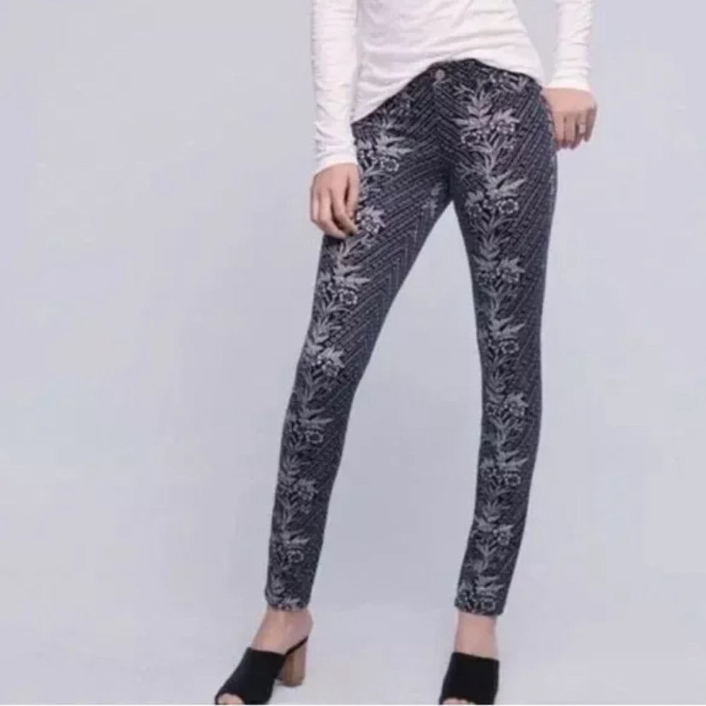 Anthro Pilcro and‎ the Letterpress Serif corduroy Floral Pants sz 26 navy blue